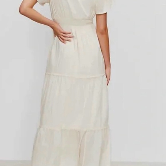 LOFT Flutter Sleeve V-Neck Tiered Embroidered Maxi Dress In Cream NWT Size S - Picture 10 of 10